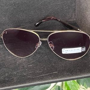 FGX International Women’s Aviator Sunglasses